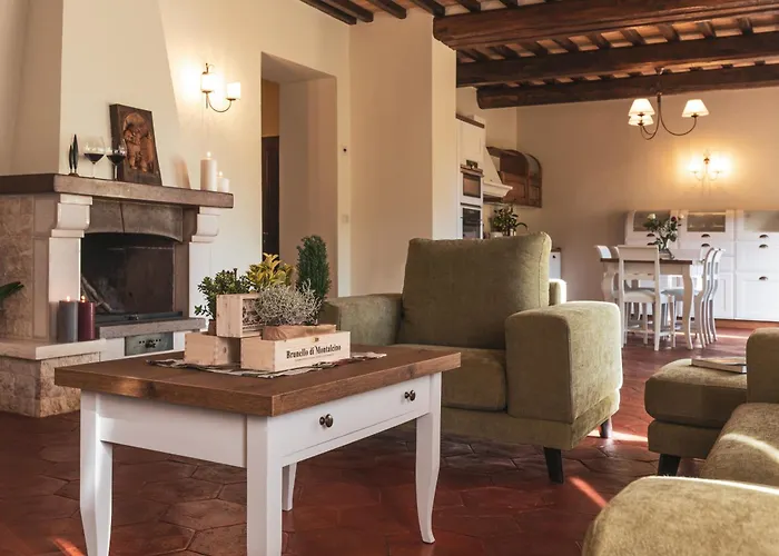 Paradiso di Cacuci - Traditional Tuscan Vineyard&Villa Montalcino